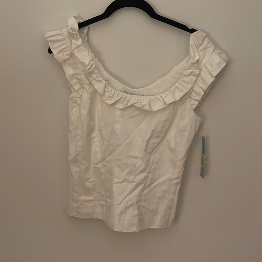 White size 2 Antonio Melani two piece